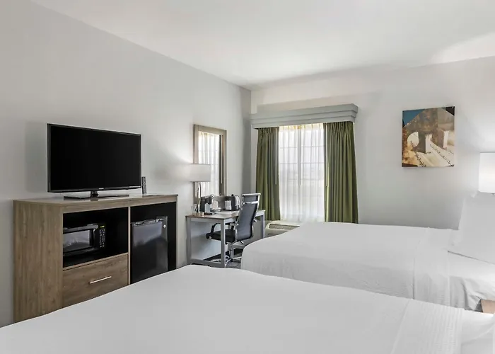 Best Western Plus Midamerica Hotel Mascoutah