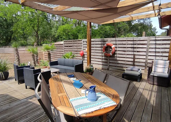 Villas avec piscine privée à Moliets-et-Maa