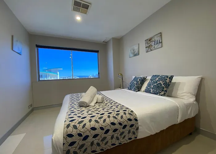 Redvue Holiday Apartments Redcliffe