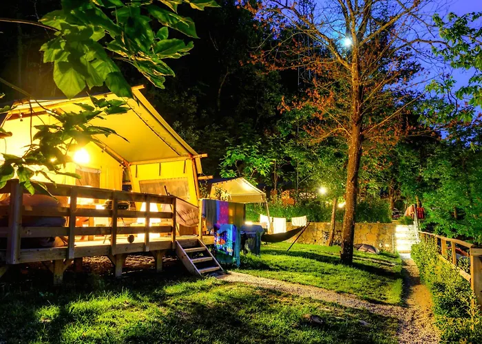 Delle Rose Camping&Glamping Village Isolabona