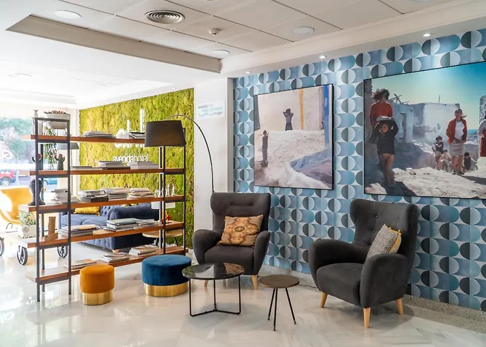 Avenida Hotel