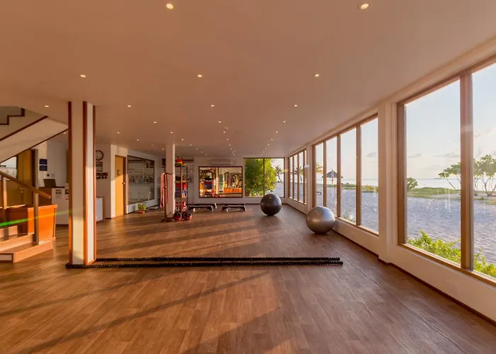 Kuredu Island Resort & Spa