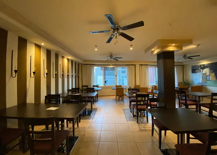 Hotels met zwembad in CANARY ISLANDS