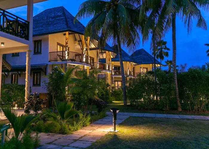 Les Lauriers Eco Hotel Anse Volbert Village