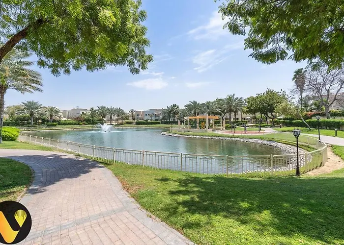 Vogue Vacation Homes, Springs Emirates Living Near The Springs Souk, Jbr, Marina, Mall Of The Emirates, Spacious Villa With Garden And Access To Lake And All Amenities In The Community