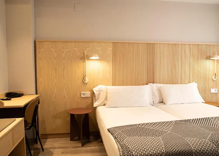 Hoteles con Piscina en Aínsa