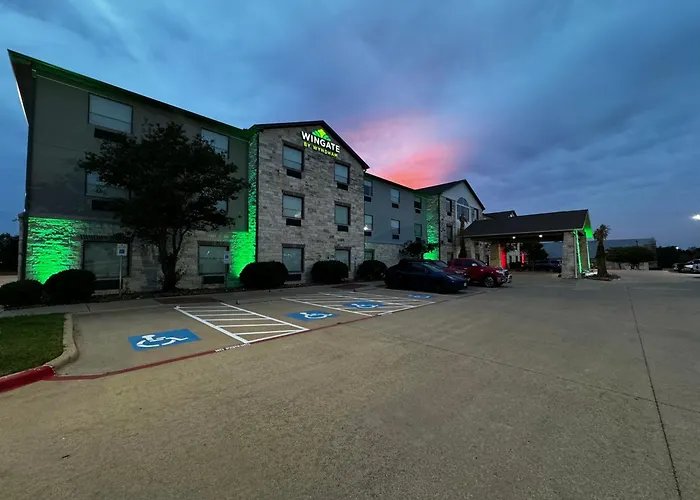 Wingate By Wyndham College Station South