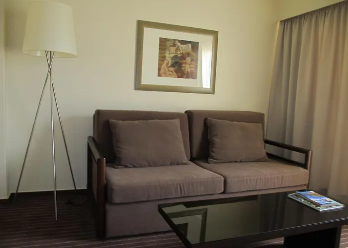 Hotel Girassol - Suite Hotel