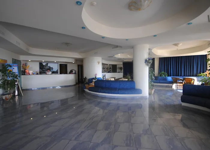 Hotel Scoglio Del Leone Zambrone