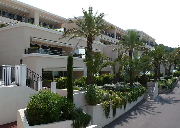 Royal Mougins Golf, Hotel & Spa De Luxe