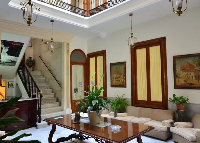 Nuevo Hotel