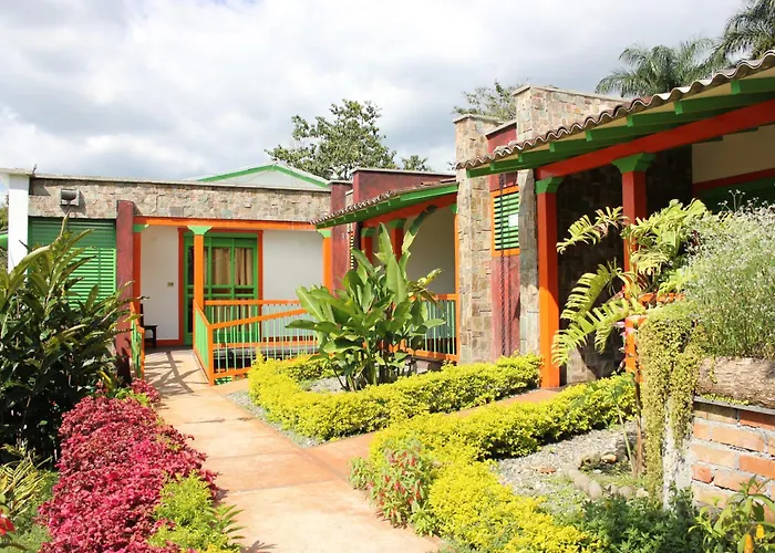 Hotel Campestre La Tata