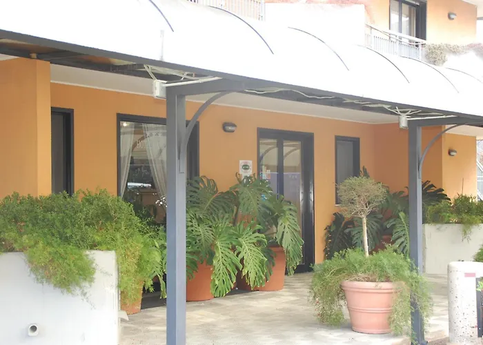 Campus Hotel