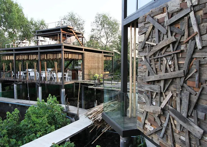 Bangkok Tree House Bang Kachao