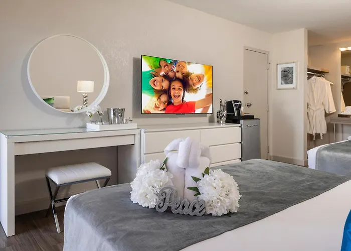 Magic Moment Resort & Kids Club, Dazzler Select By Wyndham Kissimmee