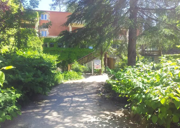 Apart'Hôtel Les 4 Sources Corbés