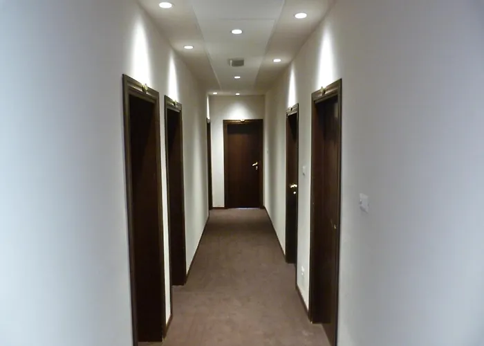 Hotel Eden