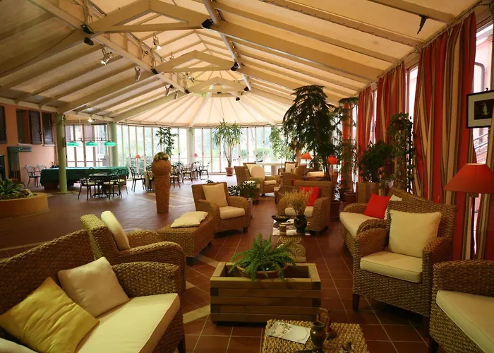 Hotel Villa Leri
