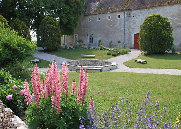 Bed and Breakfast Abbaye de Reigny - Esprit de France à Vermenton