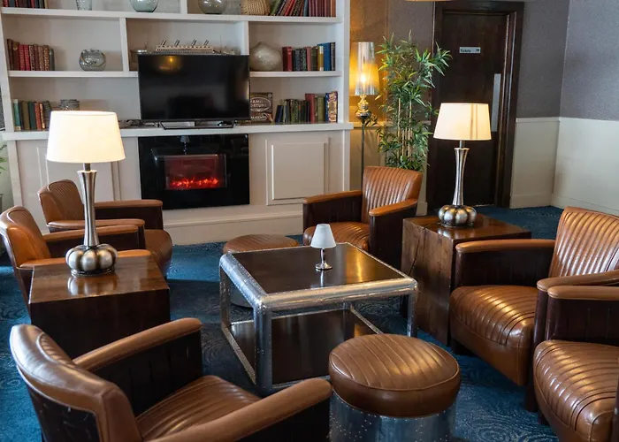 Redcastle Hotel