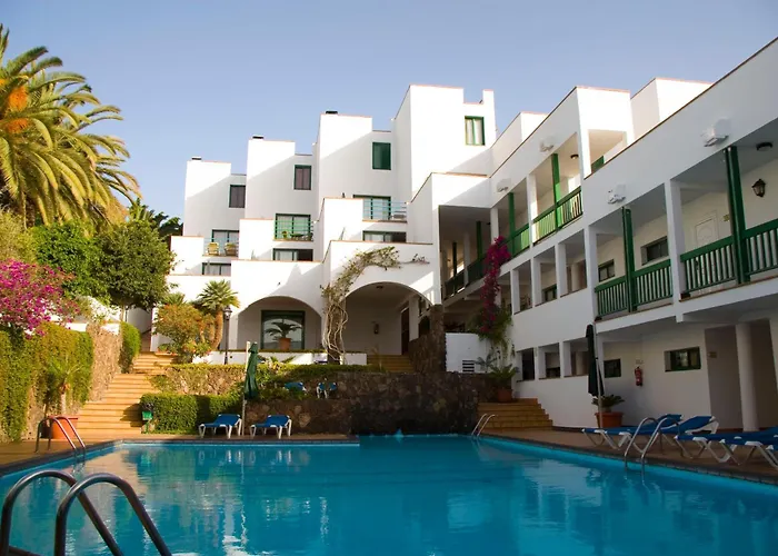 Aparthotel Esquinzo Y Monte Del Mar