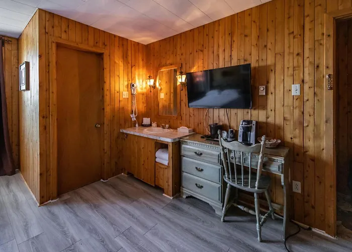 Hotel La Roche Pleureuse