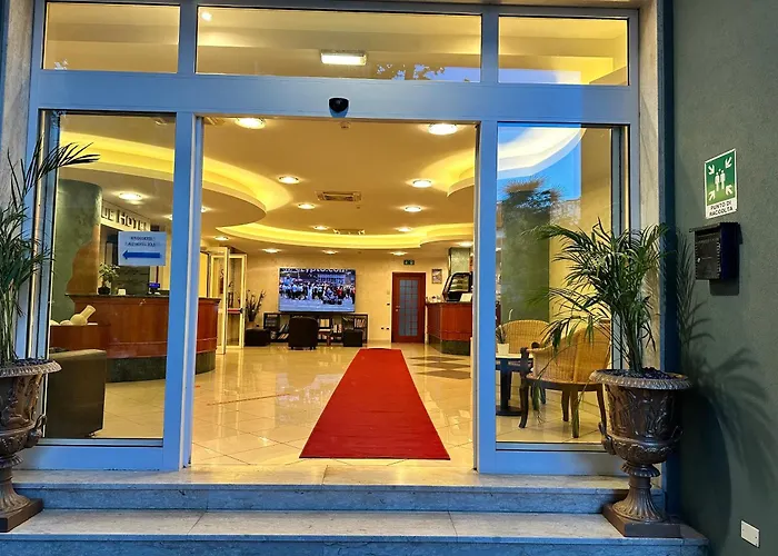 Blue Hotel