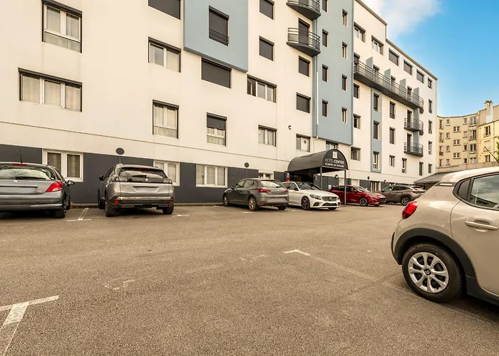 Logis Hotel Center