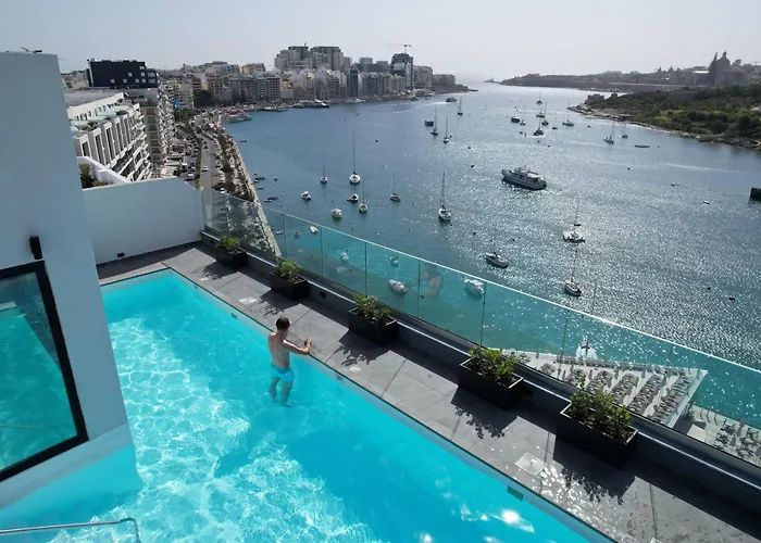 Verdi Gzira Promenade