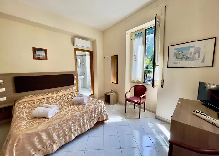 Hotel Desìo