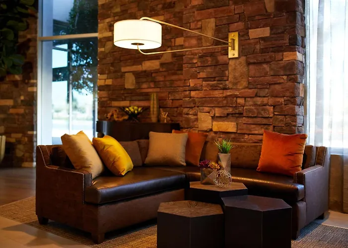 Hyatt Place Las Vegas At Silverton Village