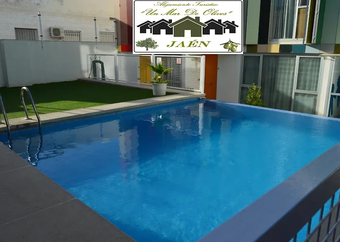 Villas con piscina privada en Jaén
