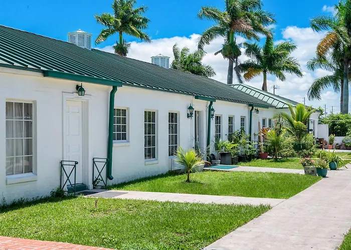 Americas Best Value Inn Historic Clewiston Inn