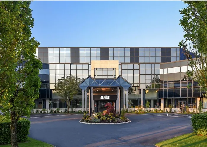 Hotel Courtyard by Marriott Paris Roissy Charles de Gaulle Airport à Le Mesnil-Amelot