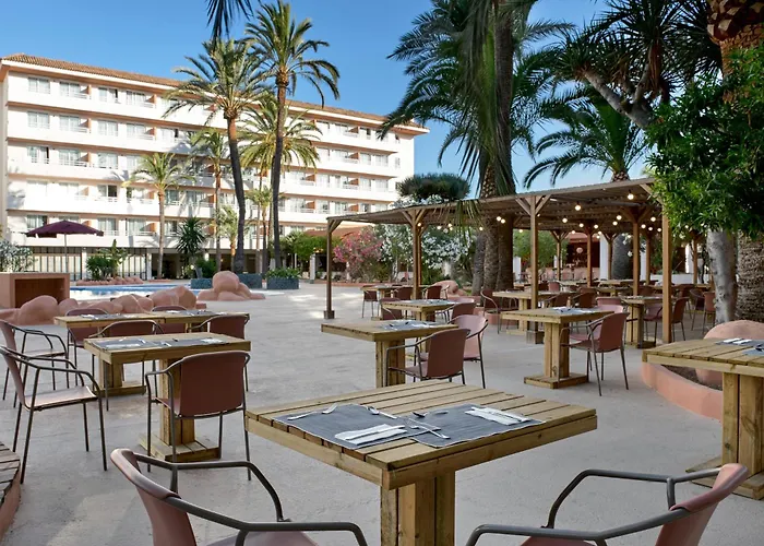 Tent Calvia Beach Magaluf 