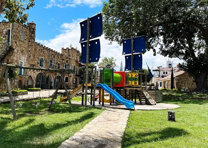 Hotel El Castillo Chinauta