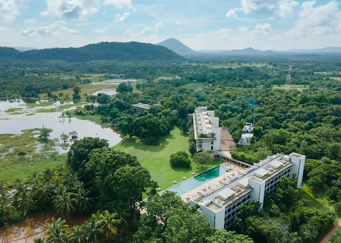 Jetwing Lake