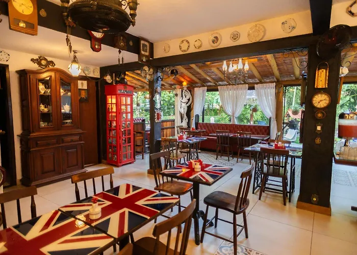 Hotel Britannia Penedo 