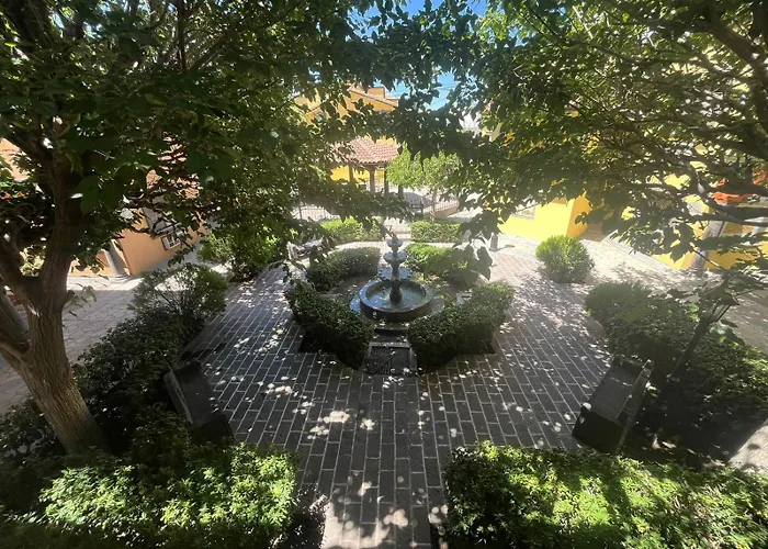 Hotel Suites El Paseo