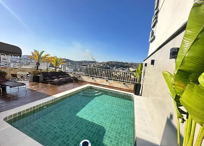Cesar Park Hotel