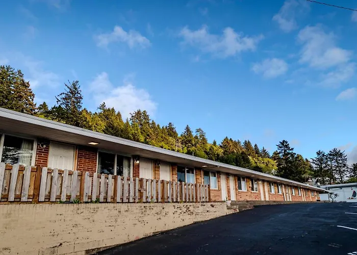 Fourwinds Inn