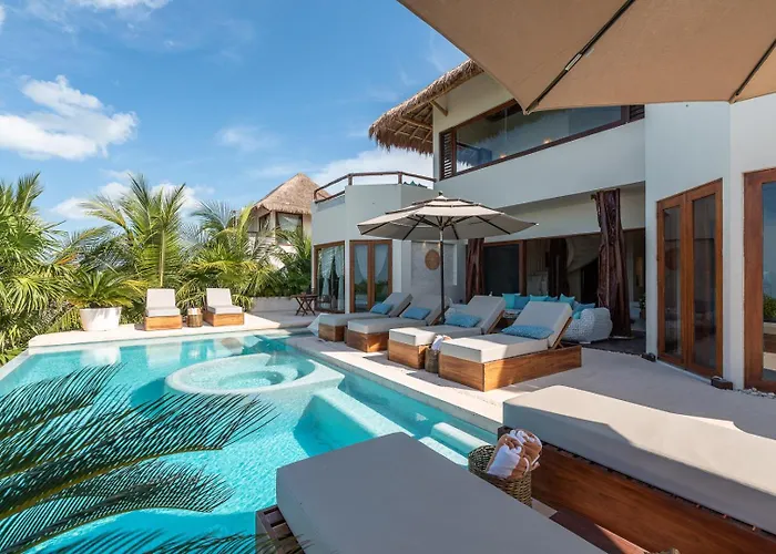 Casa Punta Coco&Beach Club