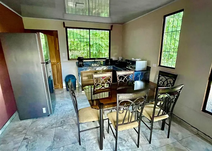 Cabinas La Catarata