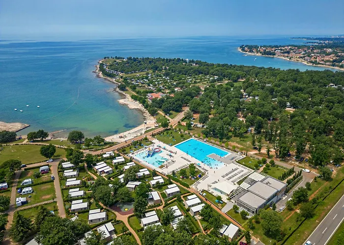 Albatross Mobile Homes On Camping Park Umag Karigador