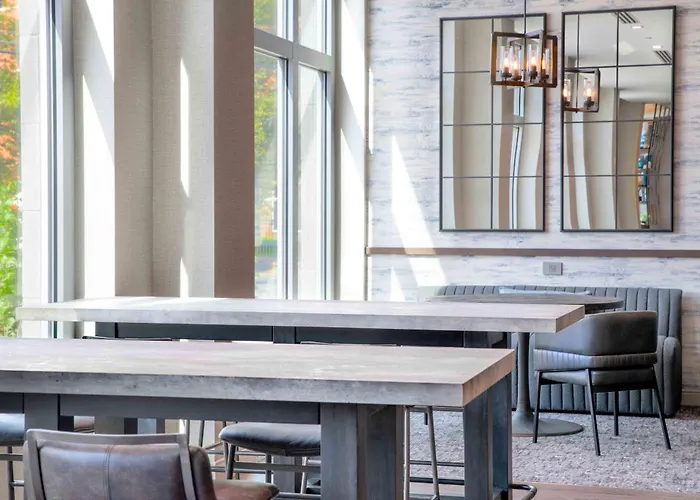 Homewood Suites By Hilton Boston Logan Airport Chelsea