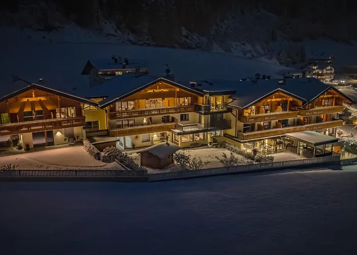 Martinshof Berg Herz Hotel