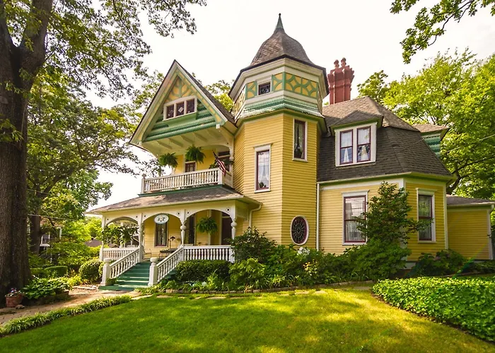 Sugar Magnolia Bed And Breakfast