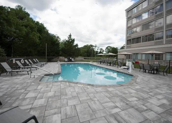Doubletree By Hilton Tinton Falls-Eatontown