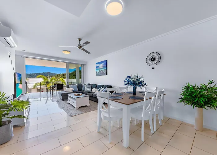 Airlie Summit Apartments Airlie Beach