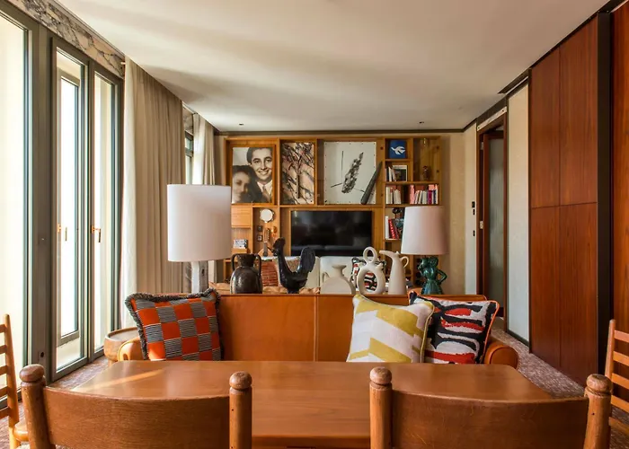 Brach Madrid - Evok Collection